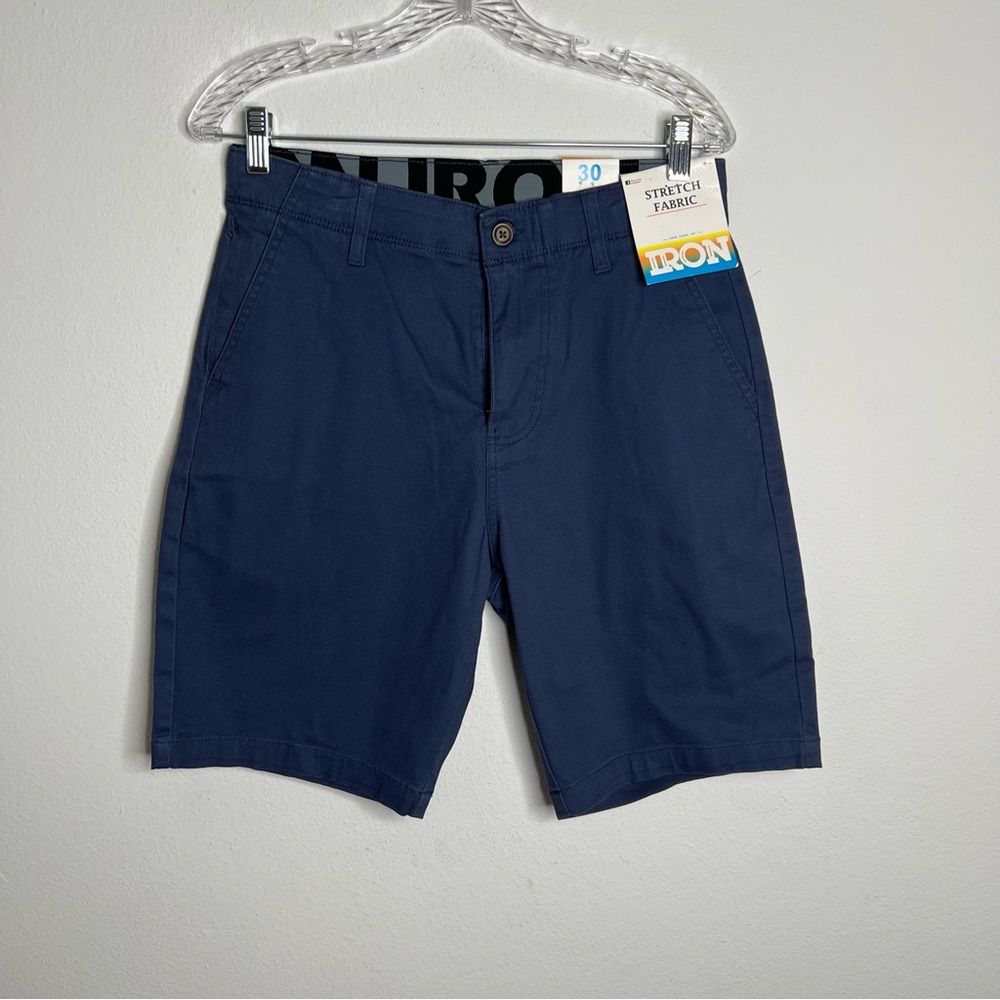 IRON CO. Men's Shorts Stretch Waist Flat Front Navy Size 30